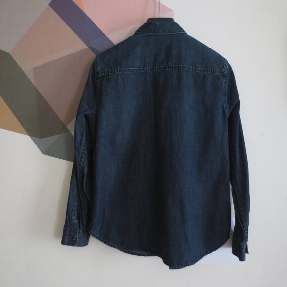 Gap 1969 Dark Blue Denim Button Down Jeans Shirt with Silver Stud Pocket Details - Picture 2 of 6